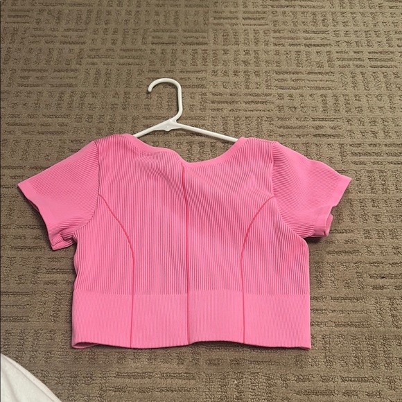 Pink Cropped Ribbed Top - Picture 2 of 3